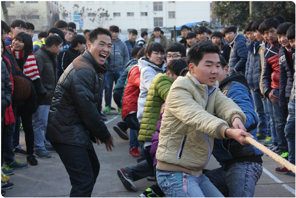 项城中专2015年秋季运动会报道